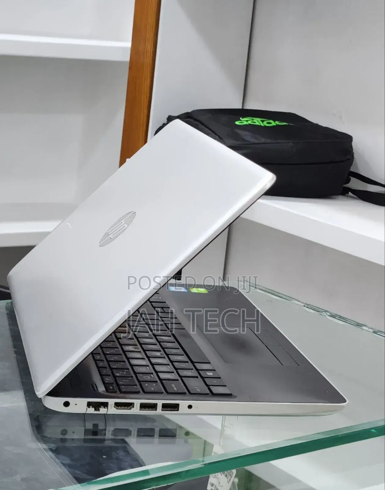 New Laptop HP Stream Notebook 8GB Intel Core i7 HDD 1T