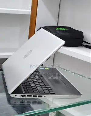 New Laptop HP Stream Notebook 8GB Intel Core i7 HDD 1T