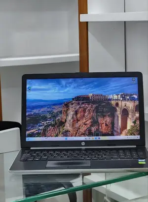 New Laptop HP Stream Notebook 8GB Intel Core i7 HDD 1T