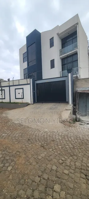 6bdrm House in Adis Ababa, Yeka for sale