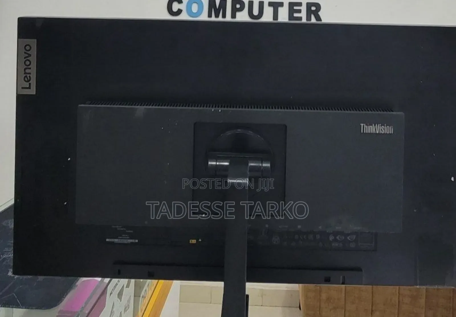Lenovo Monitor