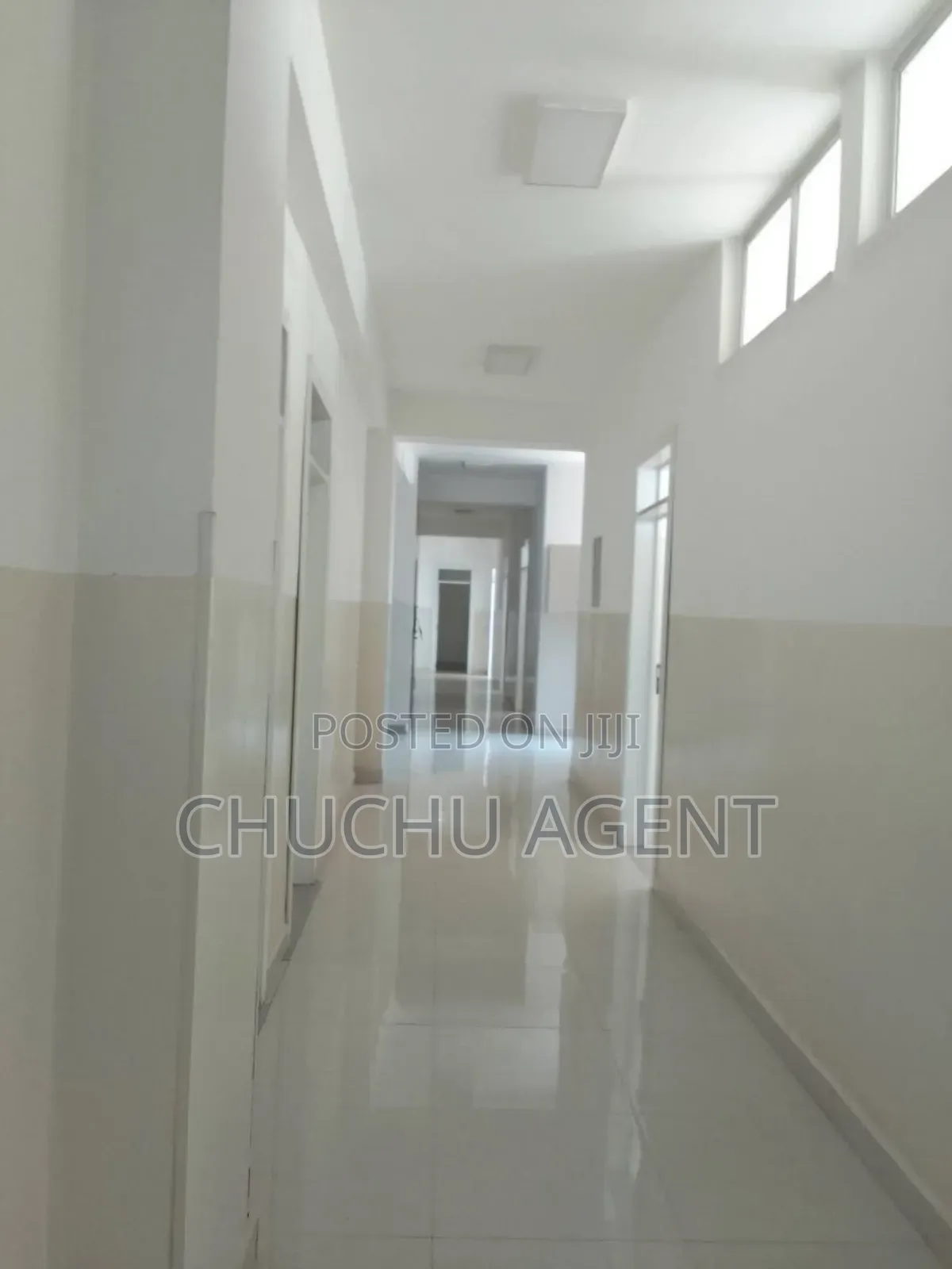 20bdrm Apartment in Bole for rent