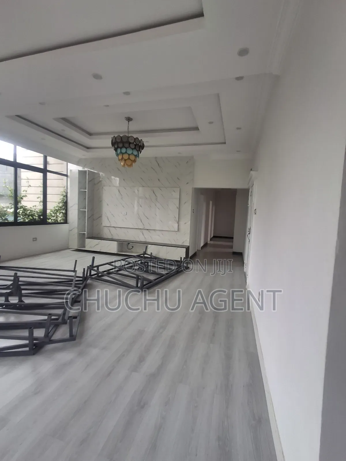 20bdrm Apartment in Bole for rent