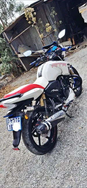 New TVS Apache 180 RTR 2023 White