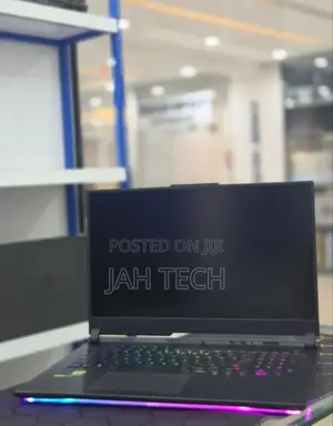 New Laptop Asus ROG Strix G17 16GB Intel Core i9 SSD 1T
