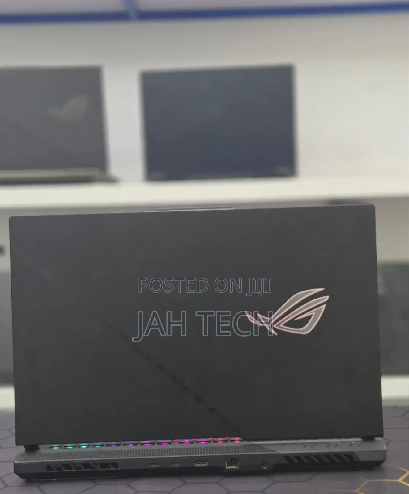 New Laptop Asus ROG Strix G17 16GB Intel Core i9 SSD 1T