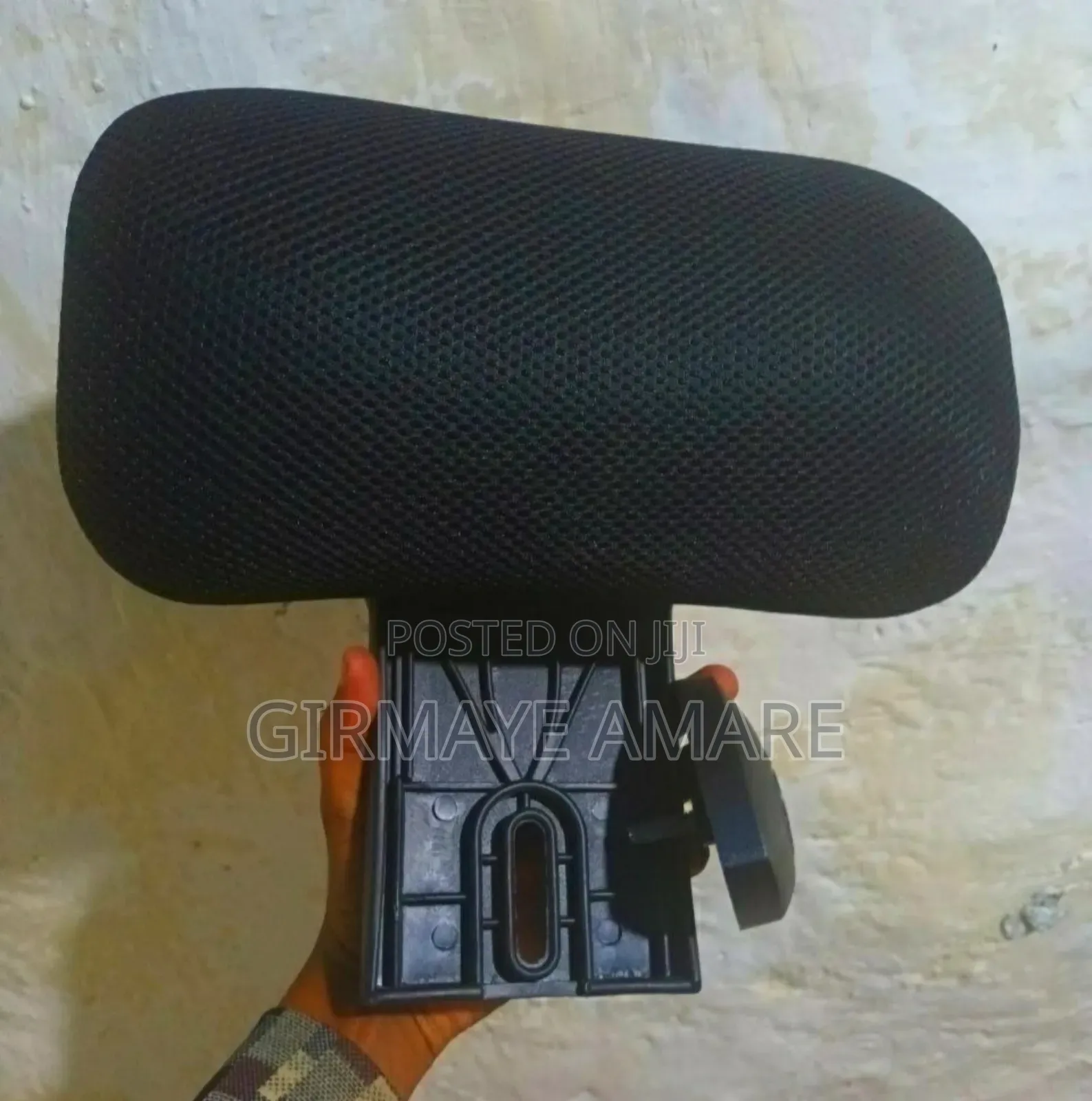 Office Chair ራስጌ