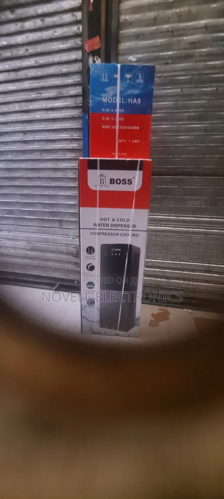 Boss Water Dispenser