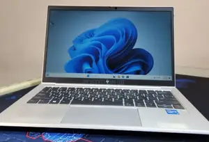 New Laptop HP EliteBook 840 G8 16GB Intel Core i5 SSD 512GB