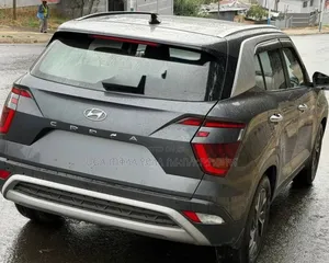 Hyundai Creta 2024 Beige