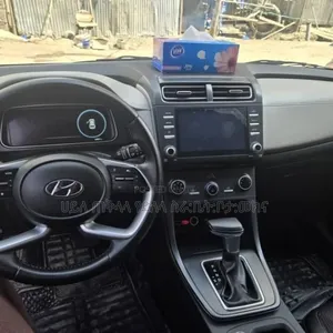 Hyundai Creta 2024 Beige