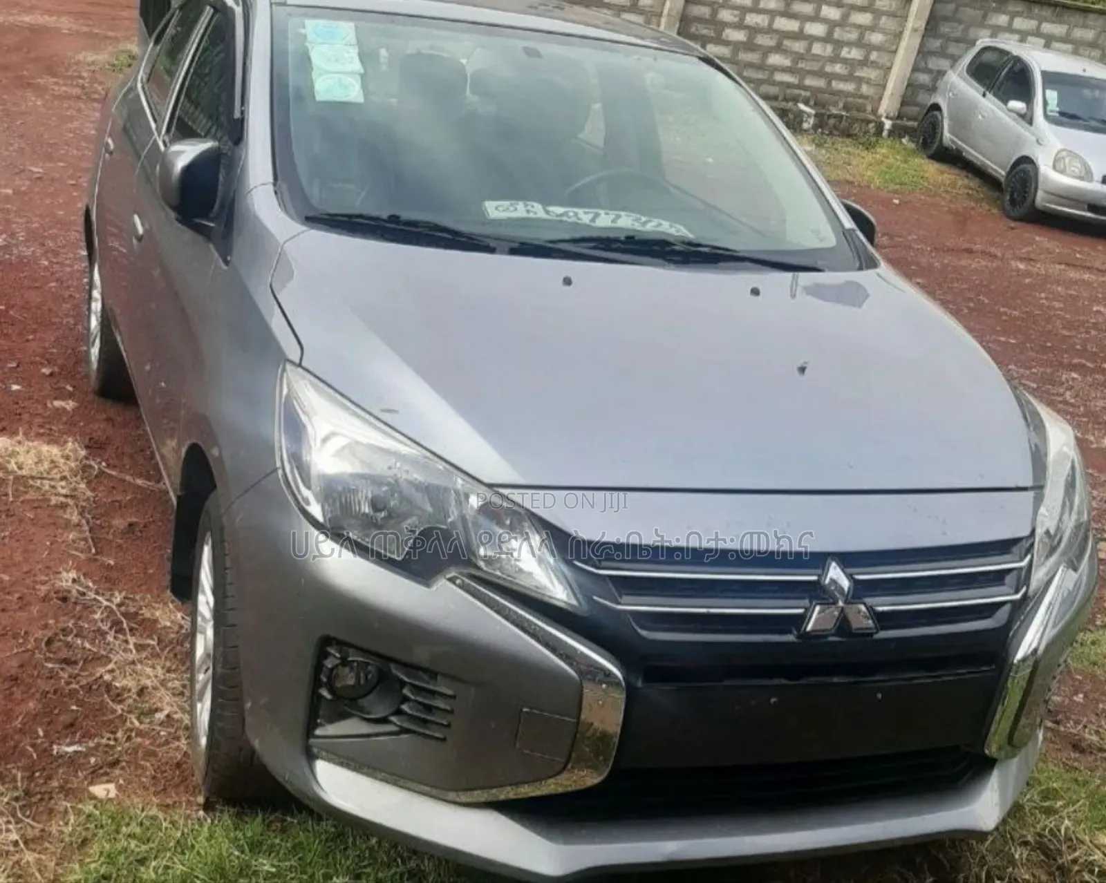 Mitsubishi Attrage 2021 Gray