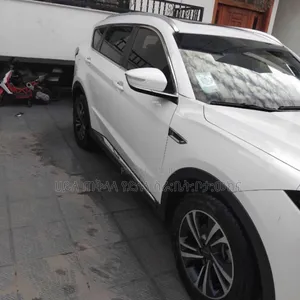 Jetour X70 Plus 2022 White