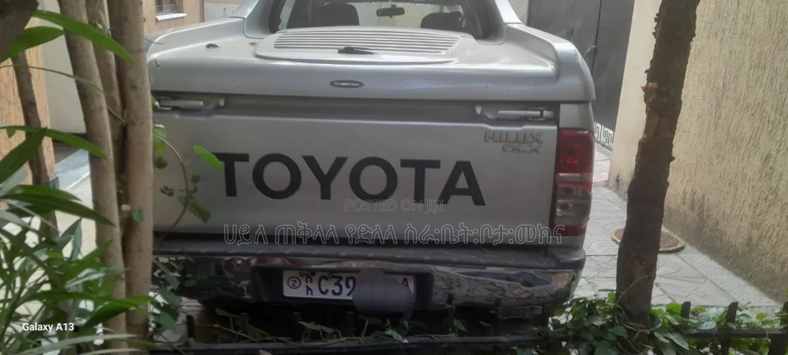 Toyota Hilux 2010 Teal