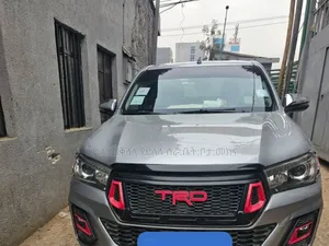 Toyota Hilux 2019 Teal