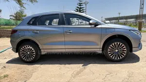 BYD E2 43 kWh 94 hp FWD 2024 Teal