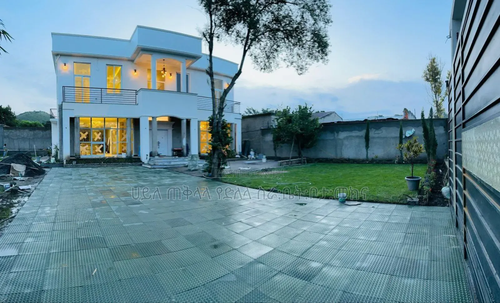 Furnished 10bdrm Townhouse/Terrace for sale