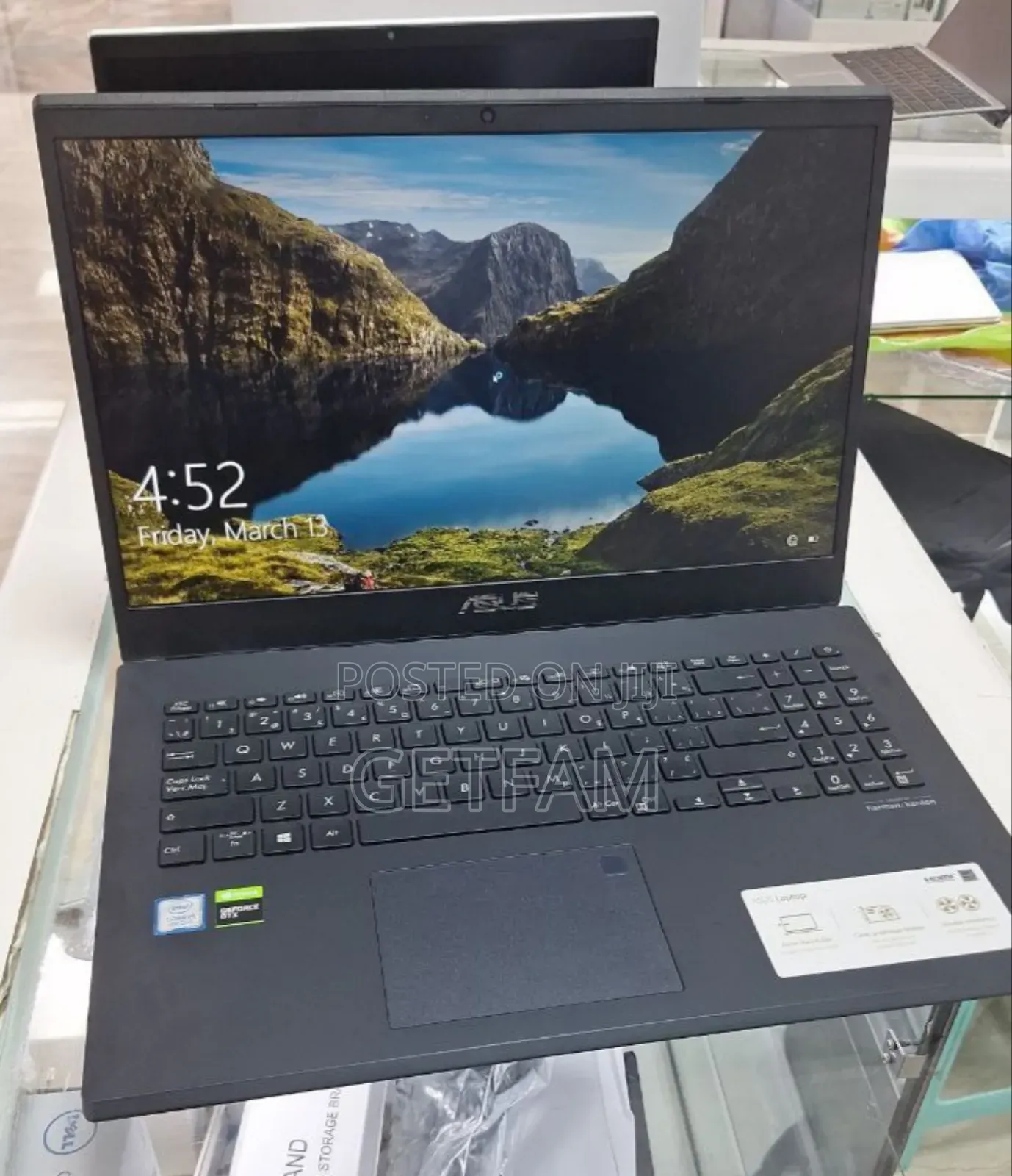 New Laptop Asus ROG Strix G15 8GB Nvidia SSD 512GB
