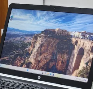 New Laptop HP Stream Notebook 8GB Intel Core i7 HDD 1T