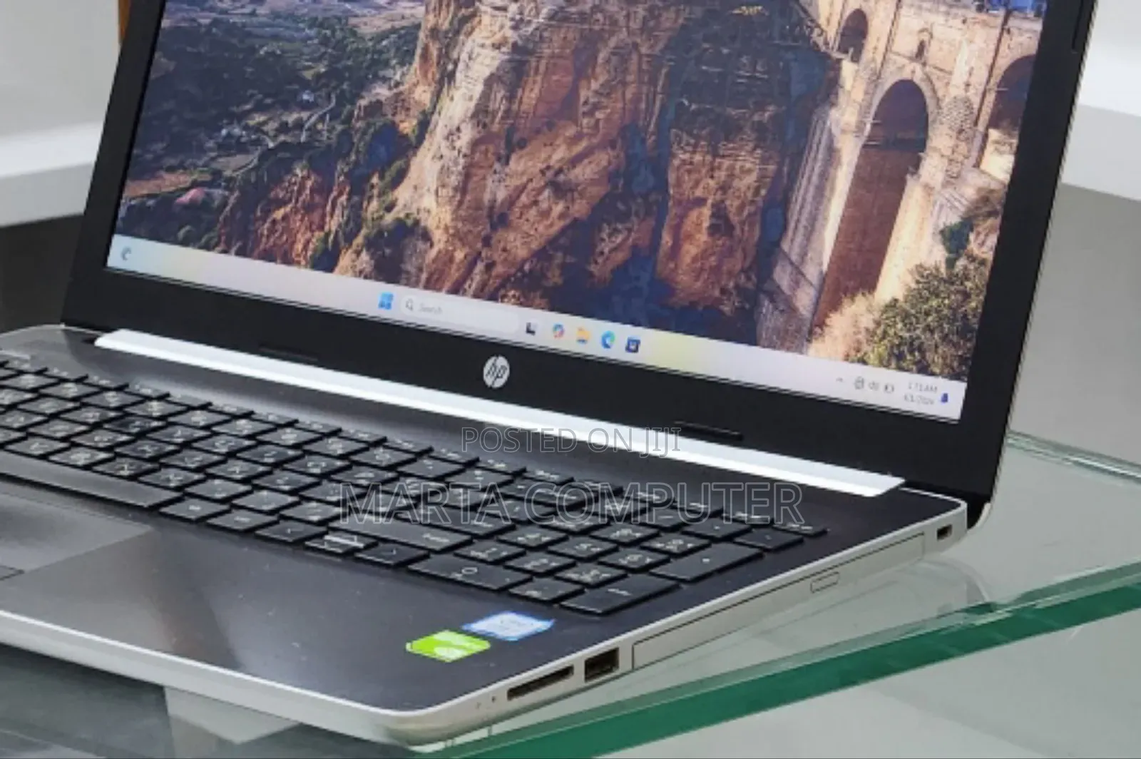 New Laptop HP Stream Notebook 8GB Intel Core i7 HDD 1T