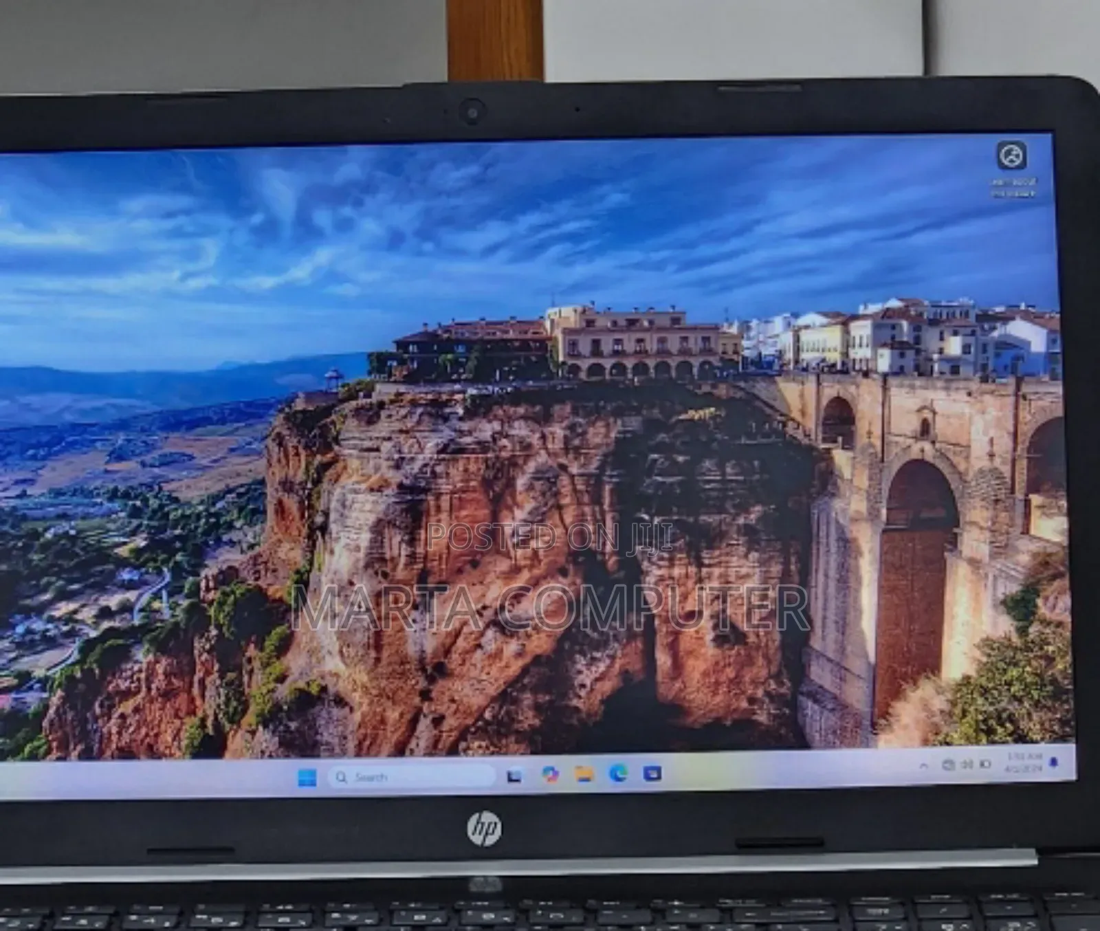 New Laptop HP Stream Notebook 8GB Intel Core i7 HDD 1T