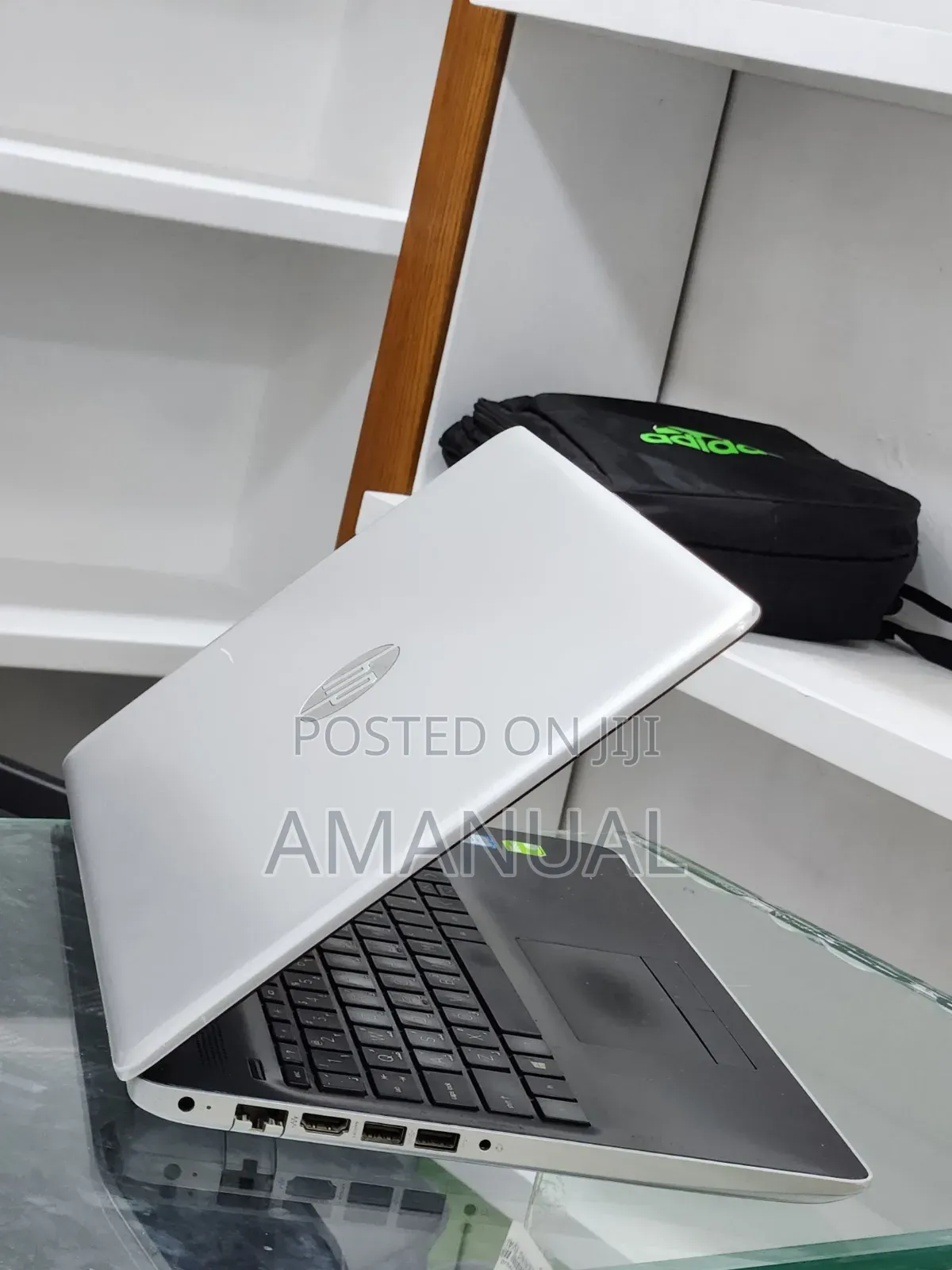 New Laptop HP Stream Notebook 8GB Intel Core i7 SSD 1T