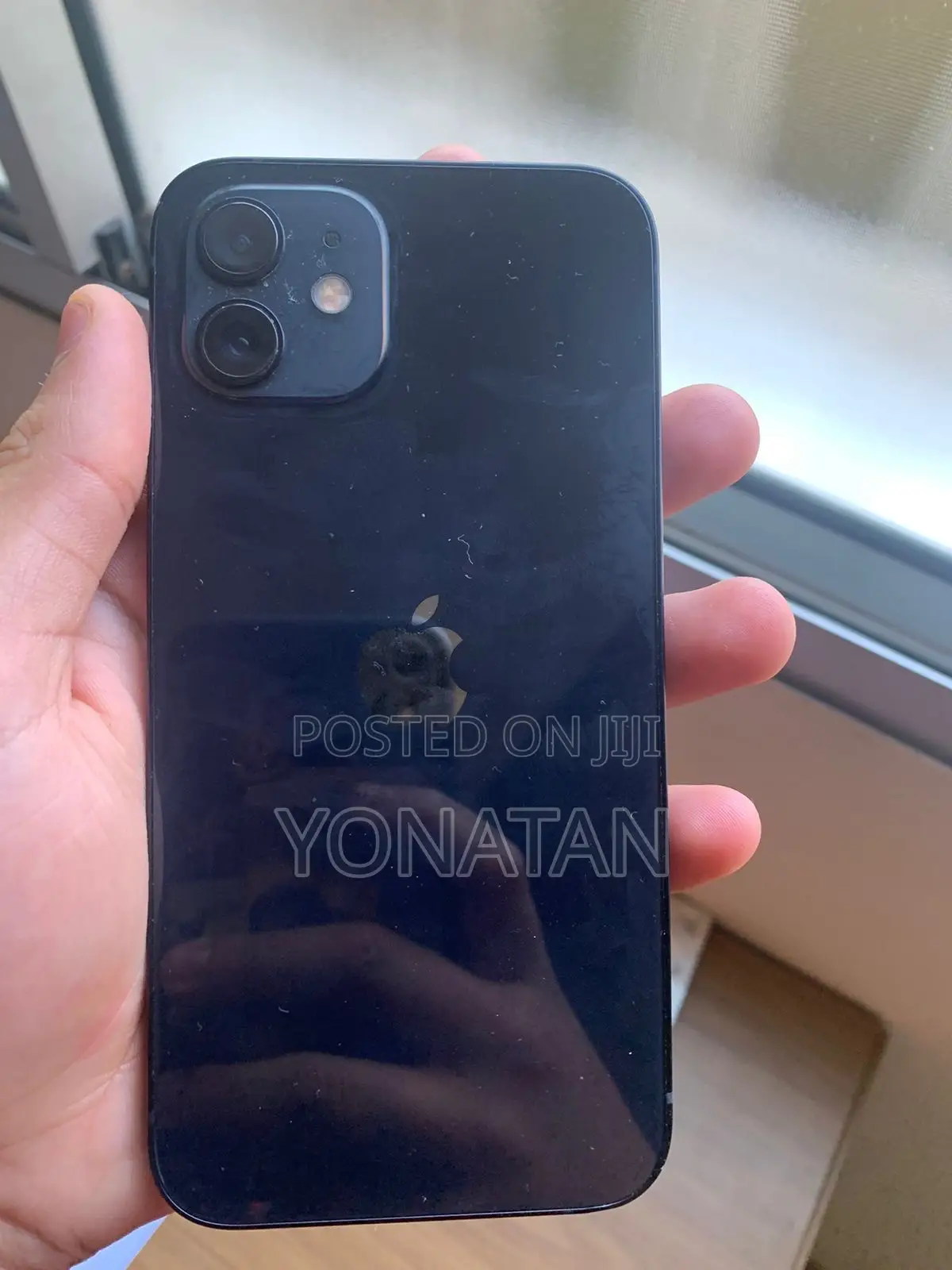 Apple iPhone 12 64 GB Black