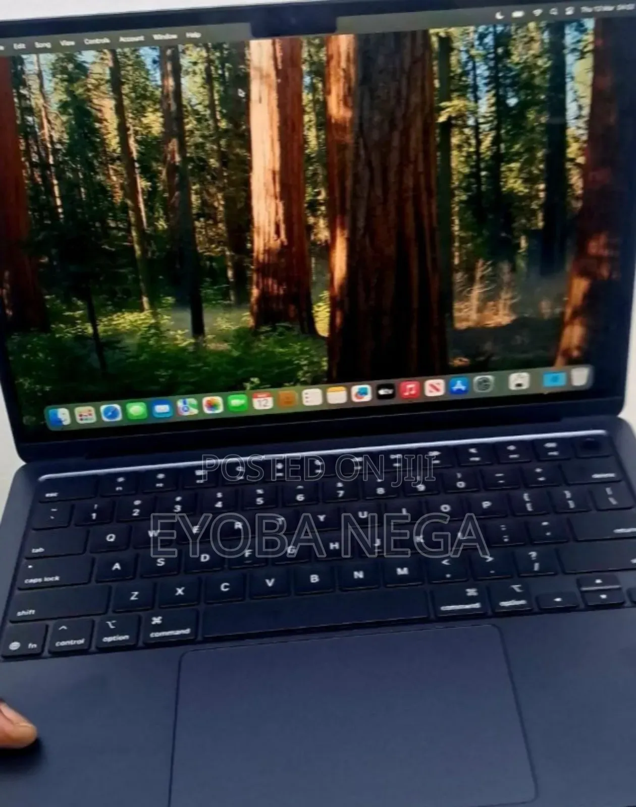 Laptop Apple MacBook Air 2025 M4 13-inch 16GB Apple M4 SSD 256GB