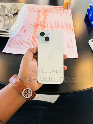 Apple iPhone 15 256 GB White