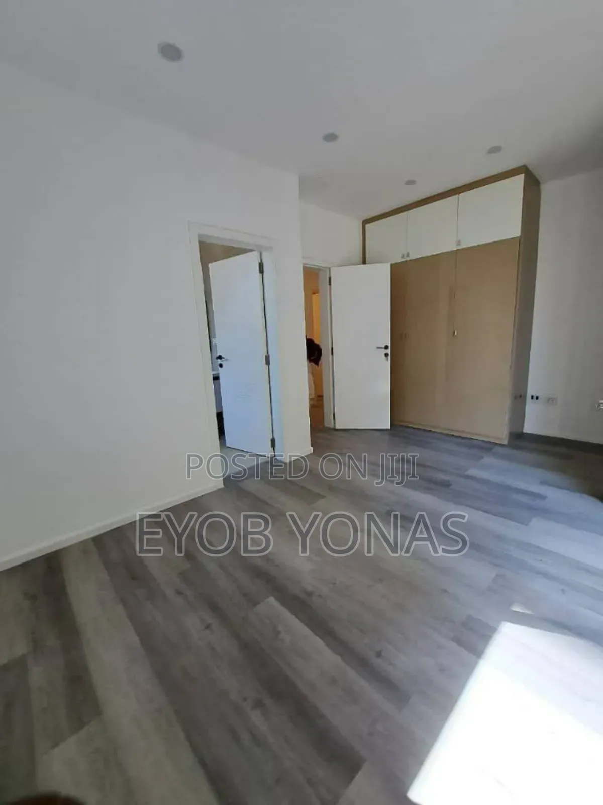 Furnished 3bdrm Apartment in የሚሸ፦ አፓርታማ ቦል, Bole for sale