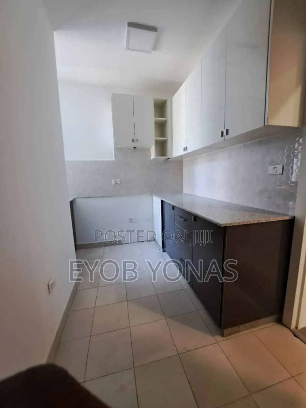 Furnished 3bdrm Apartment in የሚሸ፦ አፓርታማ ቦል, Bole for sale