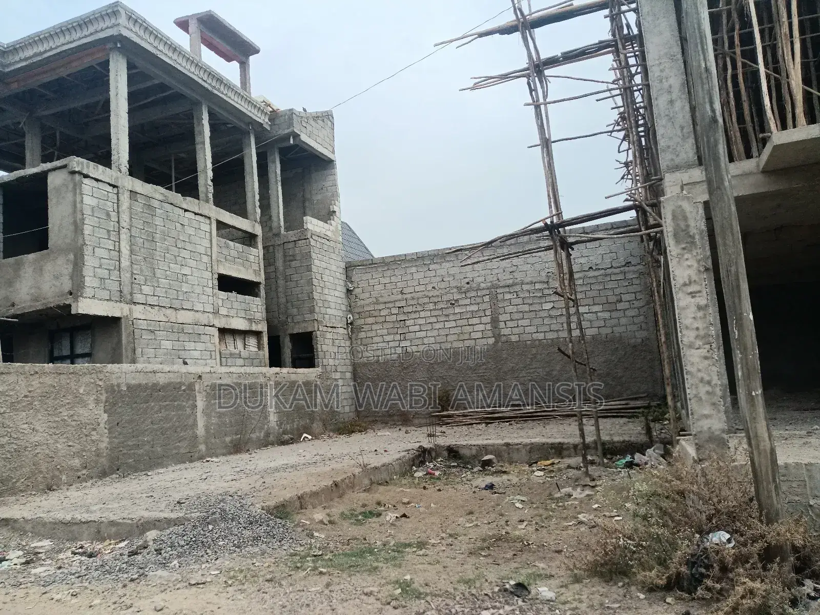 6bdrm House in Dukam, East Shewa for sale