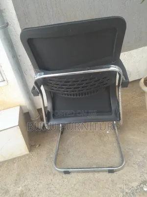 U Leg Customer Chair