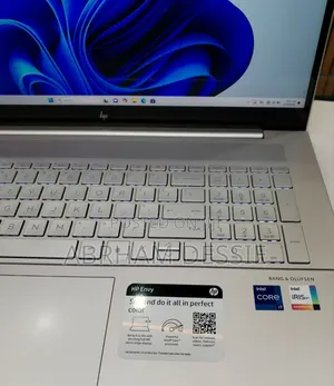 New Laptop HP 16GB Intel Core i7 SSD 512GB