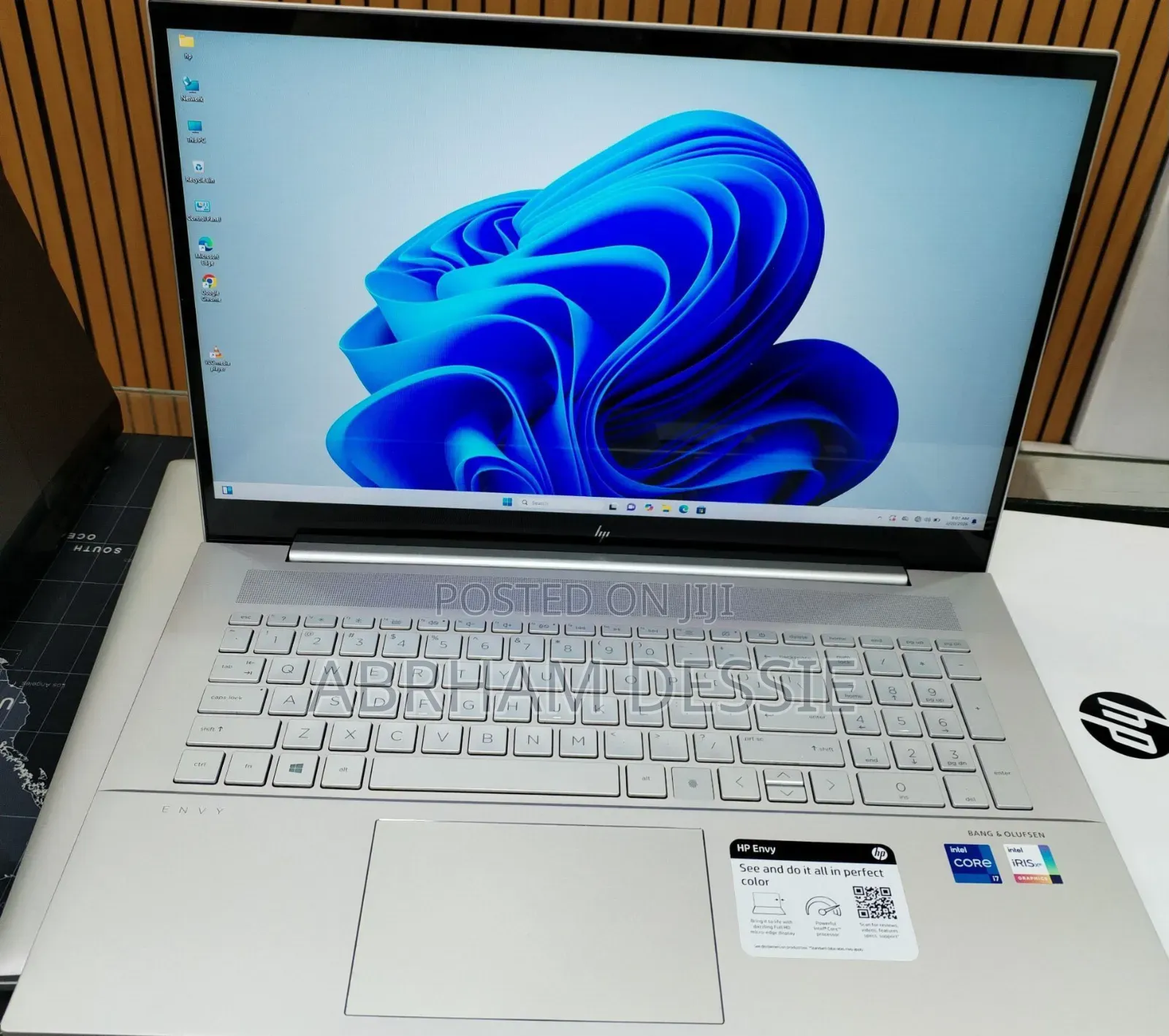 New Laptop HP 16GB Intel Core i7 SSD 512GB