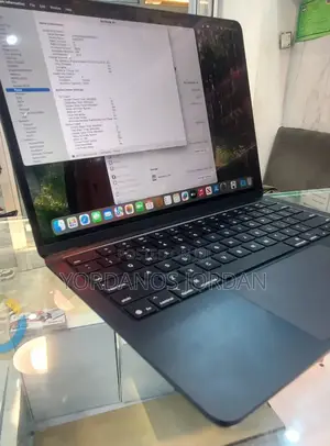 New Laptop Apple MacBook Air 2025 M4 13-inch 16GB Apple M4 SSD 256GB