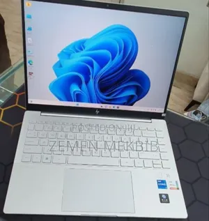 New Laptop HP 16GB Intel Core i5 SSD 1T