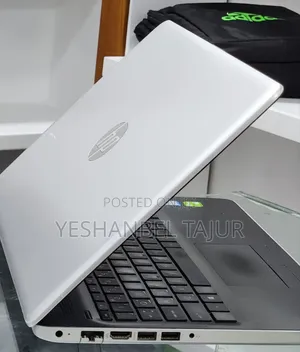New Laptop HP Stream Notebook 8GB Intel Core i7 HDD 1T