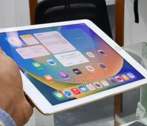 New Apple iPad Pro 128 GB Silver