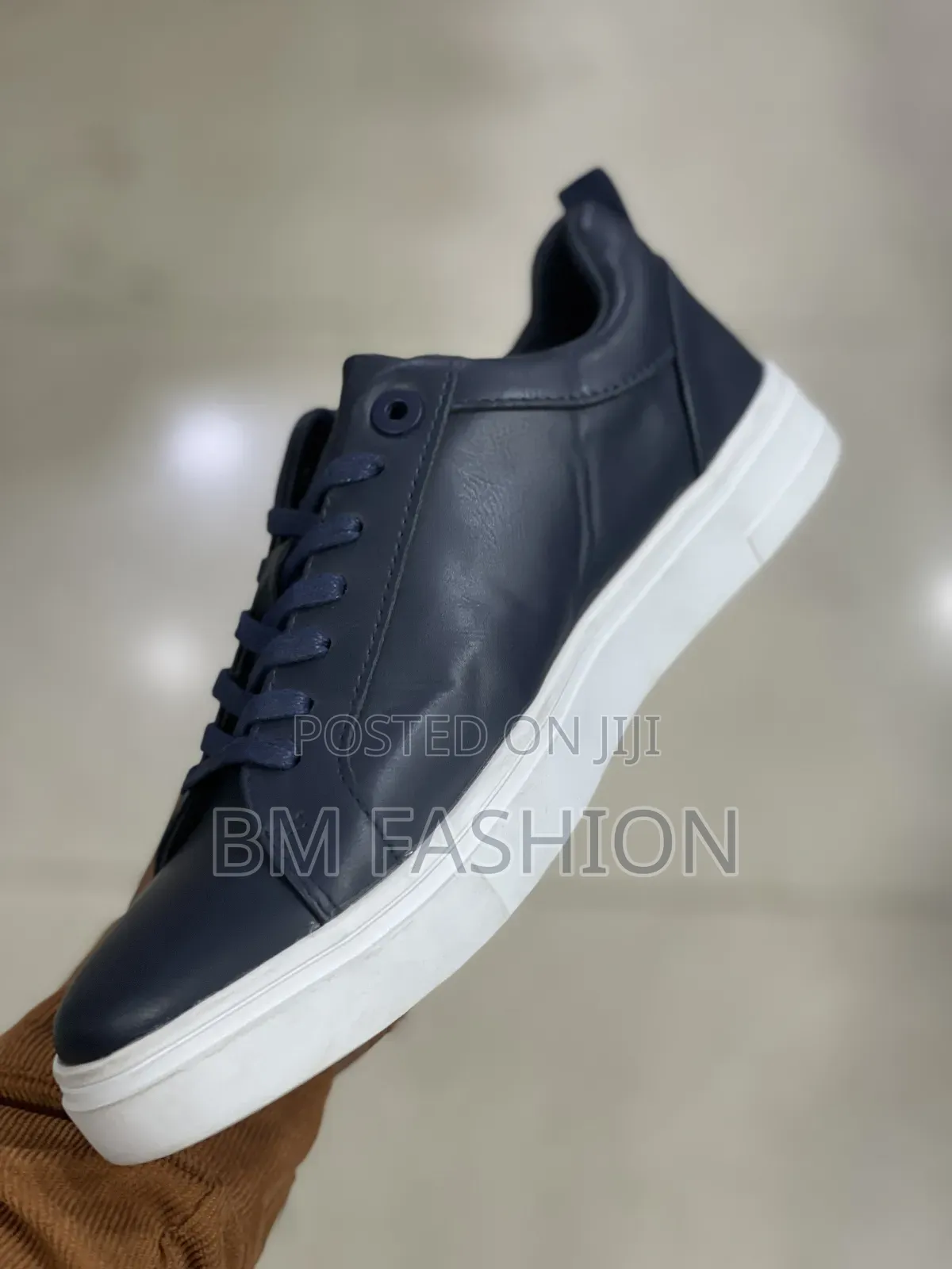 Boss Navy Blue Leather Shoes (100% Authentic Material) ባሉበት እንልካለን