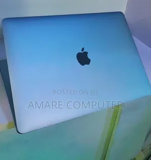 New Laptop Apple MacBook Pro M1 8GB Apple M1 Pro SSD 256GB