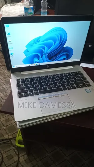 New Laptop HP EliteBook 840 8GB Intel Core i5 SSD 512GB