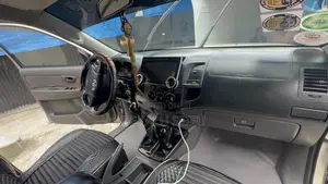 Toyota Hilux 3.0 D-4D 4x4 2014 Gold