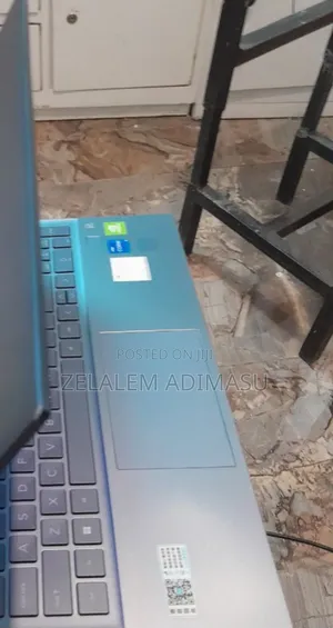 New Laptop HP Pavilion 11 16GB Intel Core Ultra 9 SSD 512GB