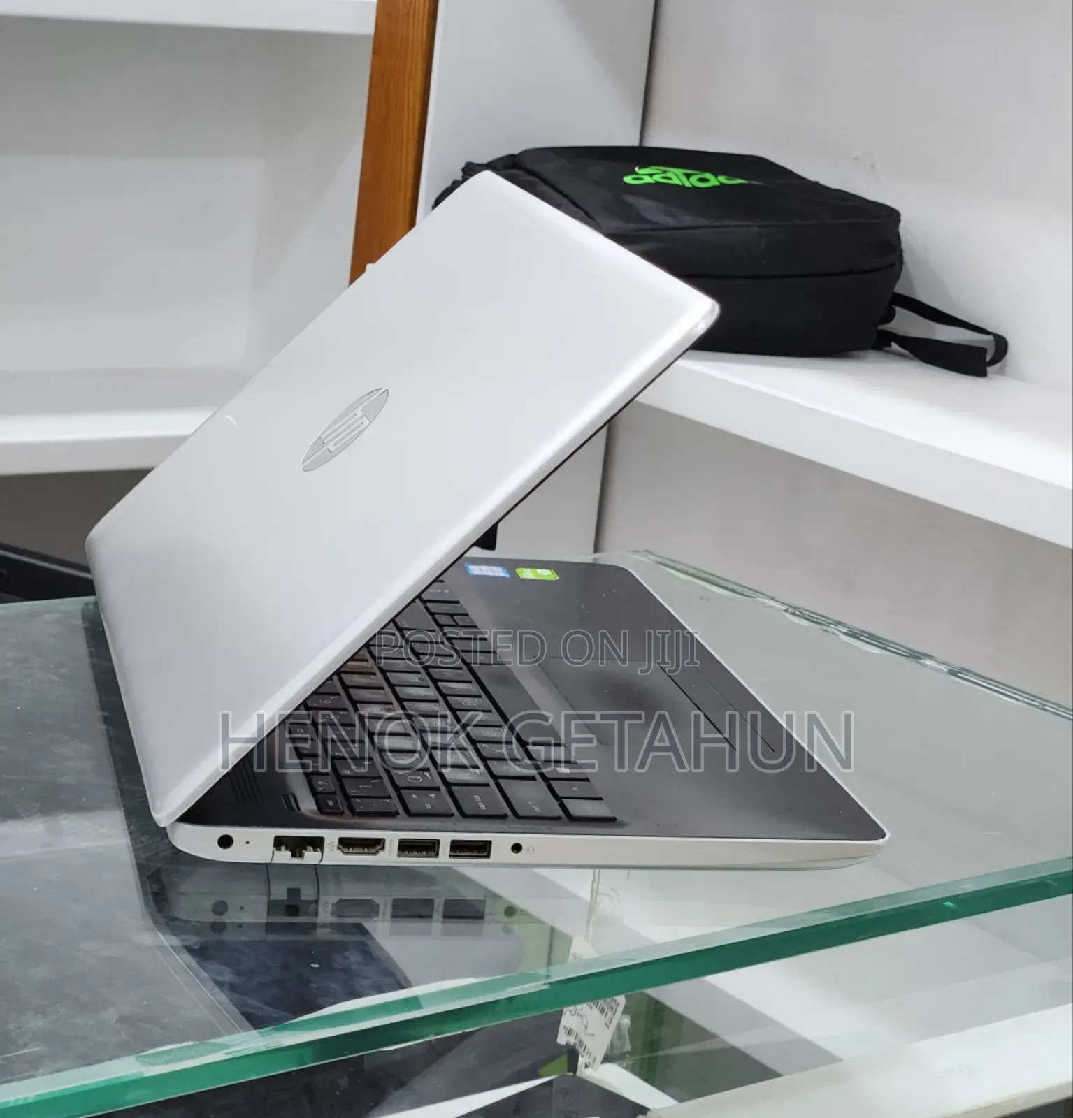 New Laptop HP Stream Notebook 8GB Intel Core i7 SSD 1T