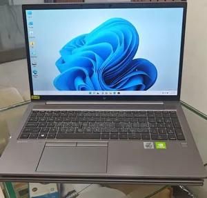New Laptop HP ZBook Power G7 16GB Intel Core i7 SSD 512GB