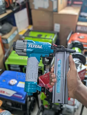 Air Brad Nailer