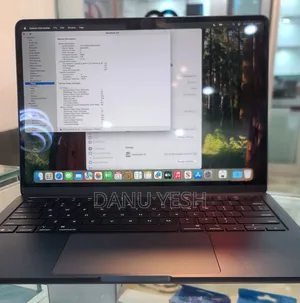 New Laptop Apple MacBook Air 2025 M4 13-inch 16GB Apple M4 SSD 256GB