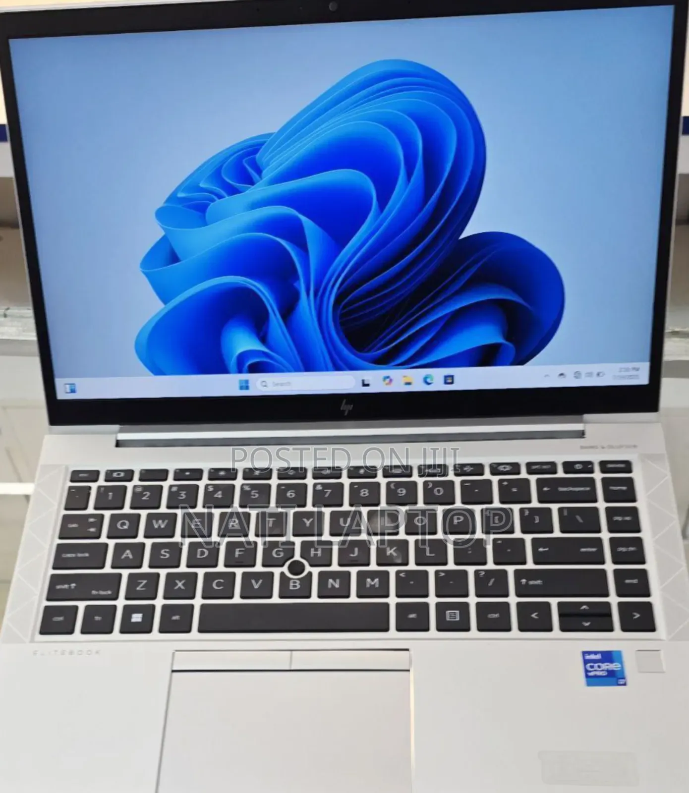 New Laptop HP EliteBook 840 G8 16GB Intel Core i7 SSD 512GB
