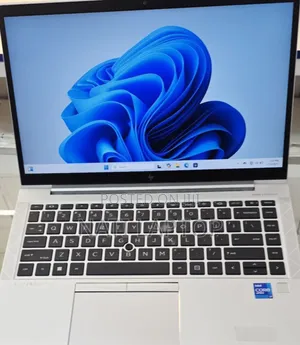 New Laptop HP EliteBook 840 G8 16GB Intel Core i7 SSD 512GB